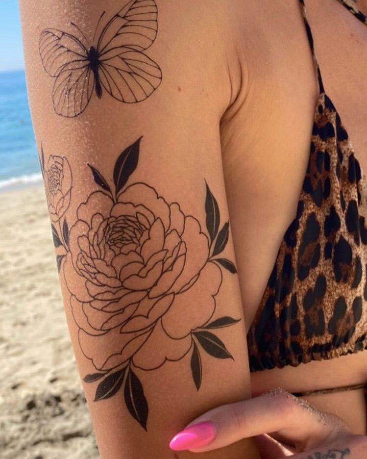 butterfly and roses thigh tattoos